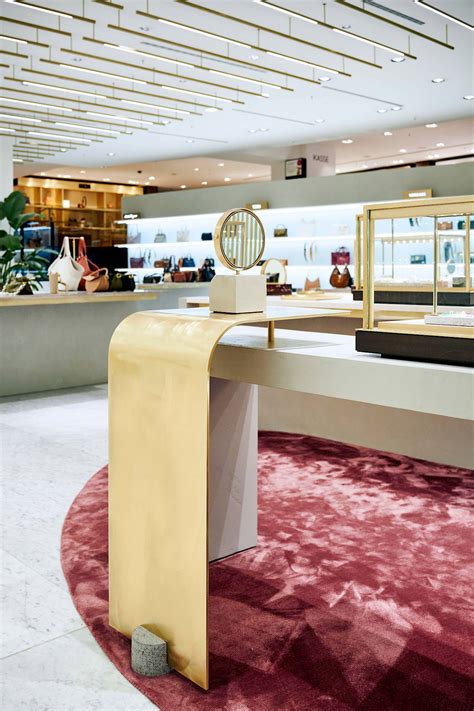 Breuninger Stuttgart: flagship store and department store with 